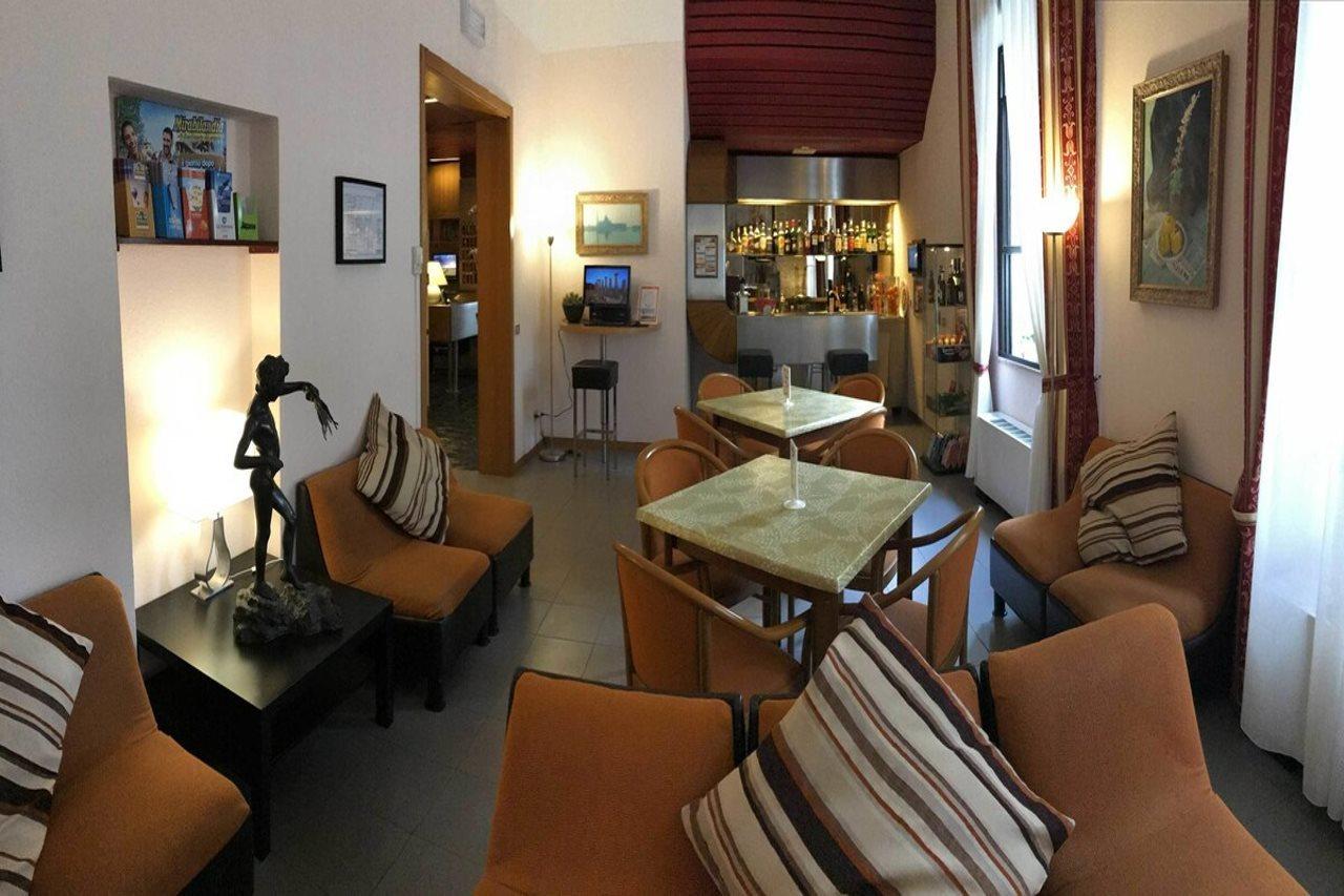 Hotel Arpa Rimini Eksteriør bilde