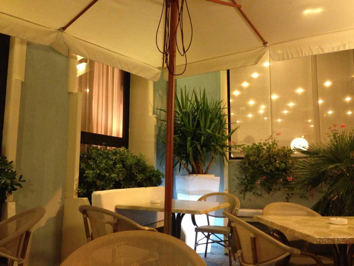 Hotel Arpa Rimini Eksteriør bilde