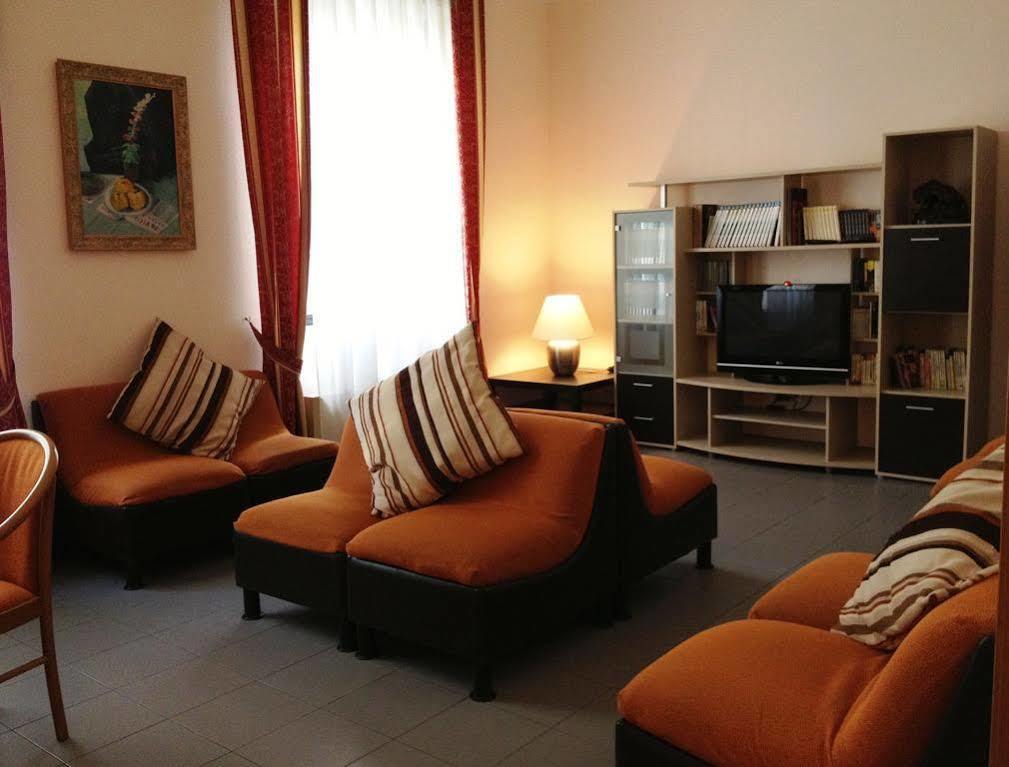 Hotel Arpa Rimini Eksteriør bilde
