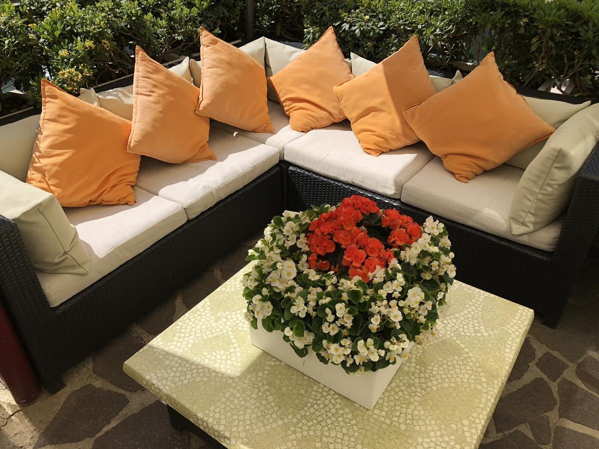 Hotel Arpa Rimini Eksteriør bilde